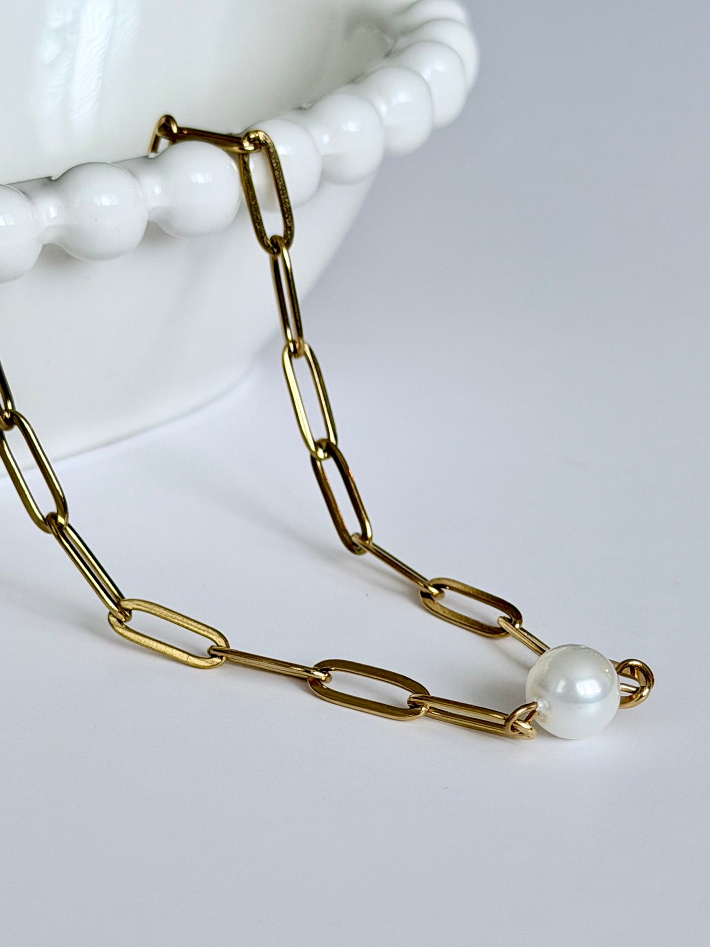 Essential Pearl Necklace