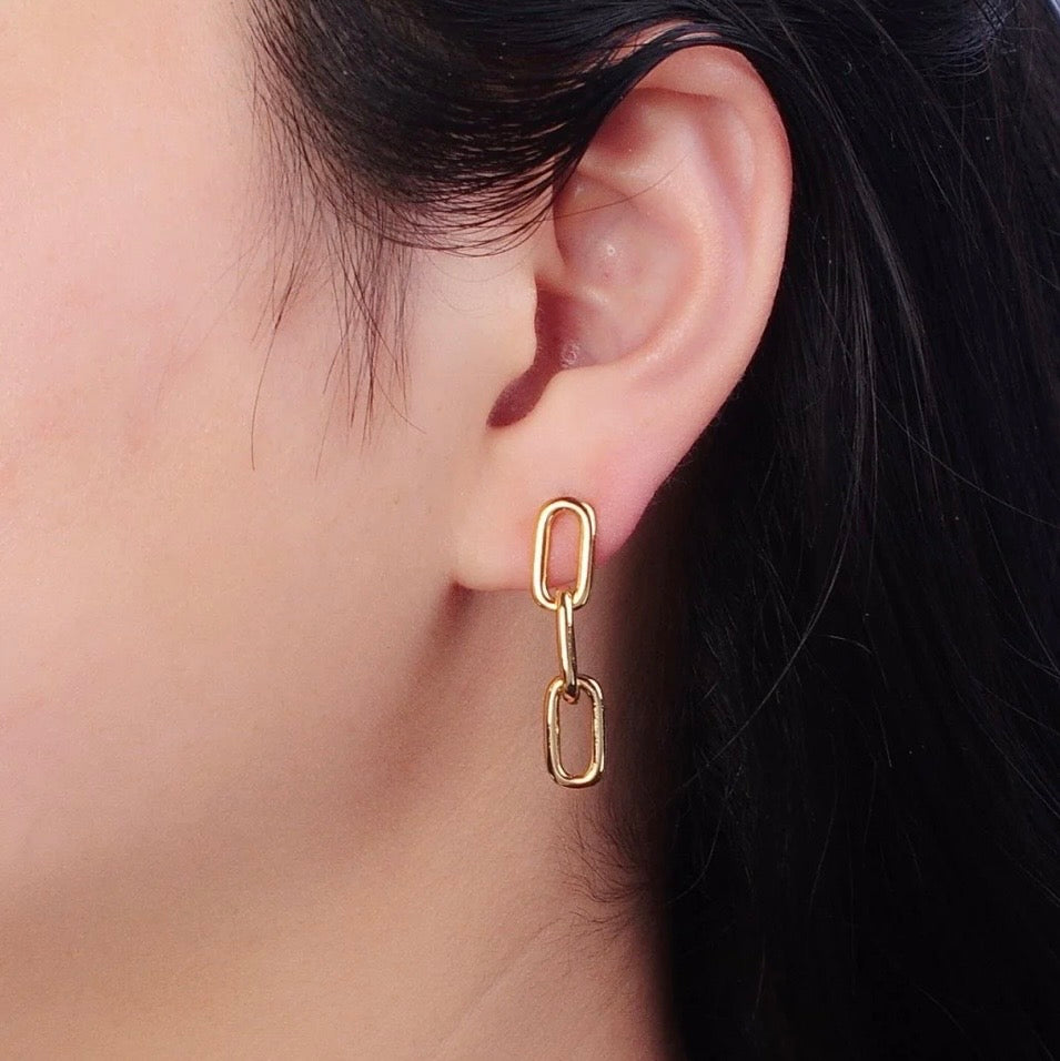 Chain Reaction Studs